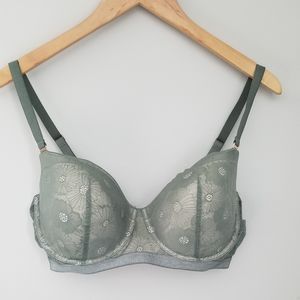 🌻 BOGO 🌻 Aerie sage green bra